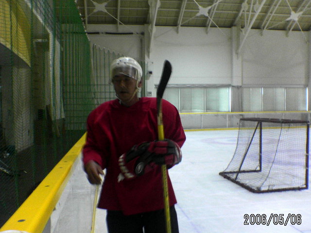 ���̉摜�̒��쌠��
Hiroshima Inline Hockey League(HIHL)�ɂ���܂��B�摜�f�[�^�̖��f�]�p�͌ł����f��\���グ�܂��B