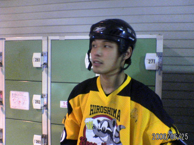 ���̉摜�̒��쌠��
Hiroshima Inline Hockey League(HIHL)�ɂ���܂��B�摜�f�[�^�̖��f�]�p�͌ł����f��\���グ�܂��B