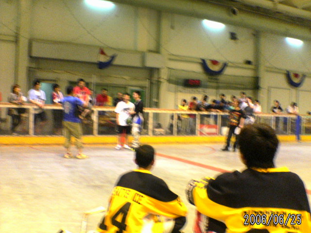 ���̉摜�̒��쌠��
Hiroshima Inline Hockey League(HIHL)�ɂ���܂��B�摜�f�[�^�̖��f�]�p�͌ł����f��\���グ�܂��B