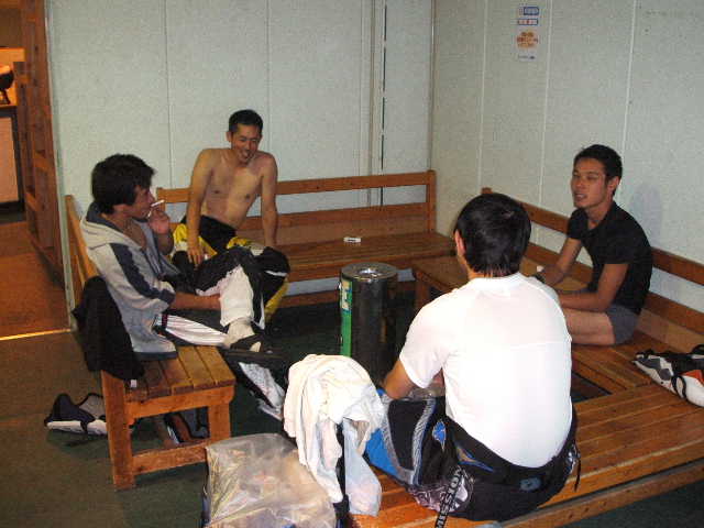 ���̉摜�̒��쌠��
Hiroshima Inline Hockey League(HIHL)�ɂ���܂��B�摜�f�[�^�̖��f�]�p�͌ł����f��\���グ�܂��B