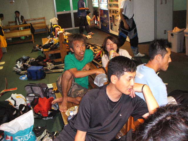 ���̉摜�̒��쌠��
Hiroshima Inline Hockey League(HIHL)�ɂ���܂��B�摜�f�[�^�̖��f�]�p�͌ł����f��\���グ�܂��B