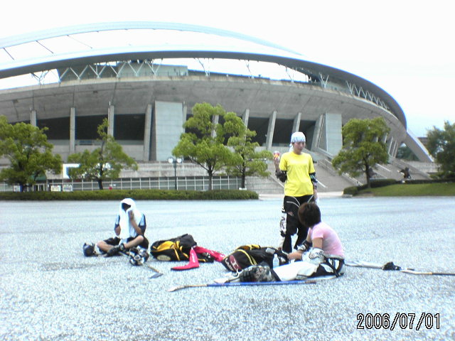 ���̉摜�̒��쌠��
Hiroshima Inline Hockey League(HIHL)�ɂ���܂��B�摜�f�[�^�̖��f�]�p�͌ł����f��\���グ�܂��B