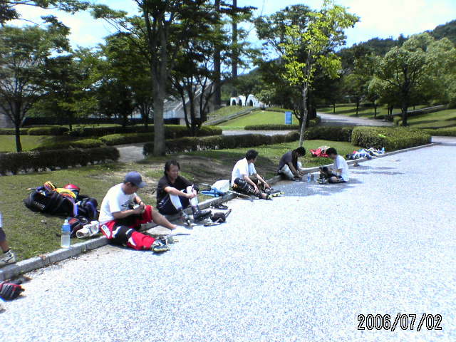 ���̉摜�̒��쌠��
Hiroshima Inline Hockey League(HIHL)�ɂ���܂��B�摜�f�[�^�̖��f�]�p�͌ł����f��\���グ�܂��B