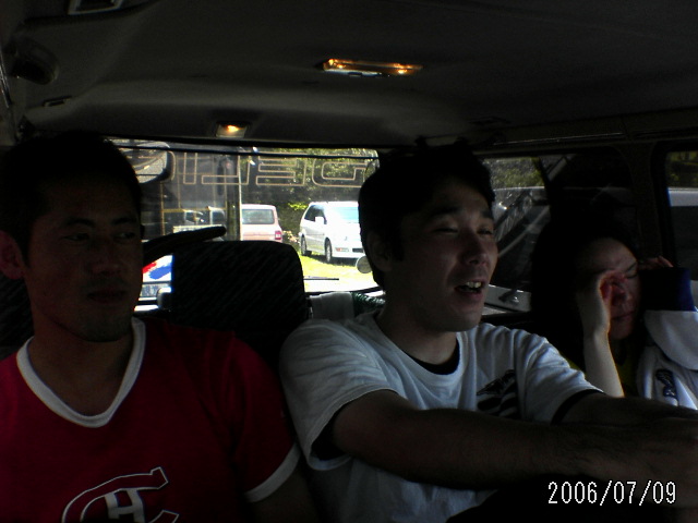 ���̉摜�̒��쌠��
Hiroshima Inline Hockey League(HIHL)�ɂ���܂��B�摜�f�[�^�̖��f�]�p�͌ł����f��\���グ�܂��B