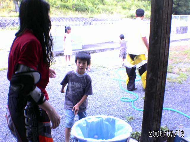 ���̉摜�̒��쌠��
Hiroshima Inline Hockey League(HIHL)�ɂ���܂��B�摜�f�[�^�̖��f�]�p�͌ł����f��\���グ�܂��B