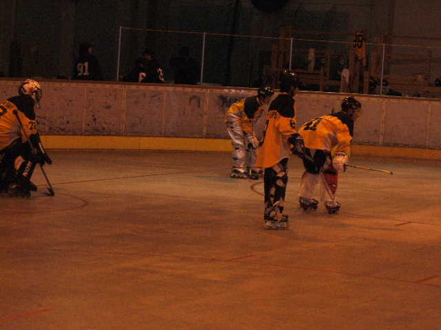 ���̉摜�̒��쌠��
Hiroshima Inline Hockey League(HIHL)�ɂ���܂��B�摜�f�[�^�̖��f�]�p�͌ł����f��\���グ�܂��B