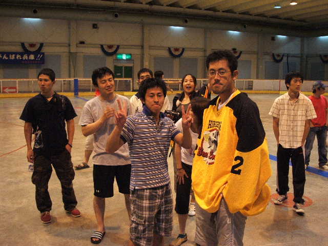 ���̉摜�̒��쌠��
Hiroshima Inline Hockey League(HIHL)�ɂ���܂��B�摜�f�[�^�̖��f�]�p�͌ł����f��\���グ�܂��B