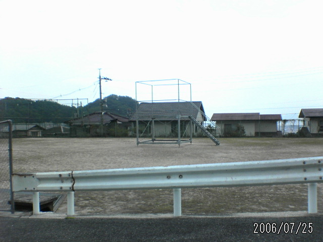 ���̉摜�̒��쌠��
Hiroshima Inline Hockey League(HIHL)�ɂ���܂��B�摜�f�[�^�̖��f�]�p�͌ł����f��\���グ�܂��B