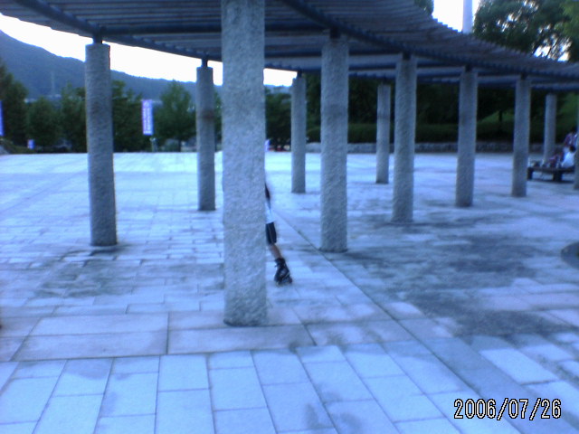 ���̉摜�̒��쌠��
Hiroshima Inline Hockey League(HIHL)�ɂ���܂��B�摜�f�[�^�̖��f�]�p�͌ł����f��\���グ�܂��B