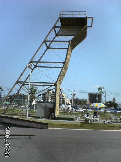 ���̉摜�̒��쌠��
Hiroshima Inline Hockey League(HIHL)�ɂ���܂��B�摜�f�[�^�̖��f�]�p�͌ł����f��\���グ�܂��B