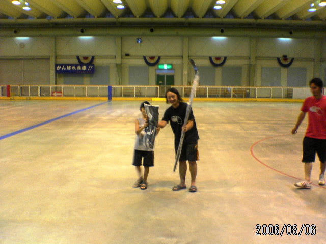 ���̉摜�̒��쌠��
Hiroshima Inline Hockey League(HIHL)�ɂ���܂��B�摜�f�[�^�̖��f�]�p�͌ł����f��\���グ�܂��B