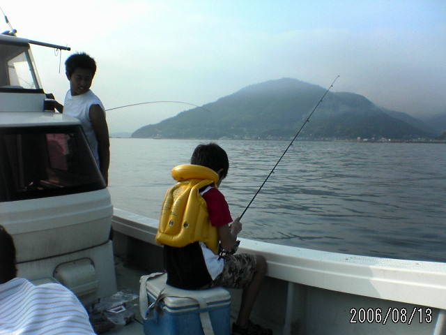 ���̉摜�̒��쌠��
Hiroshima Inline Hockey League(HIHL)�ɂ���܂��B�摜�f�[�^�̖��f�]�p�͌ł����f��\���グ�܂��B