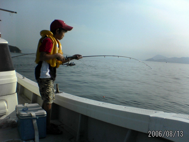 ���̉摜�̒��쌠��
Hiroshima Inline Hockey League(HIHL)�ɂ���܂��B�摜�f�[�^�̖��f�]�p�͌ł����f��\���グ�܂��B