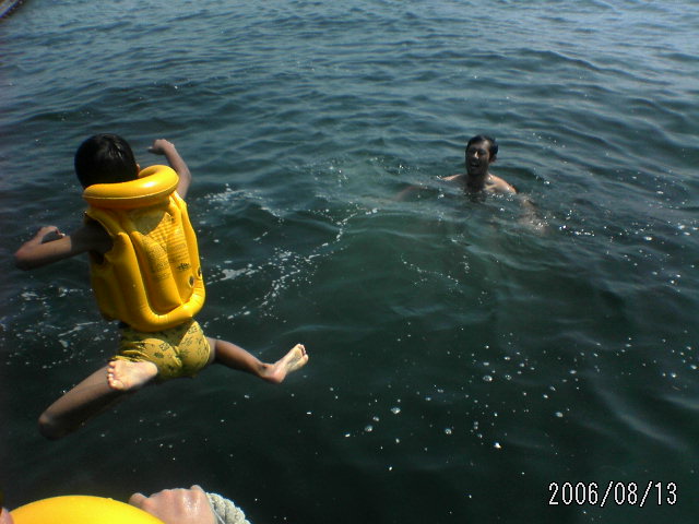 ���̉摜�̒��쌠��
Hiroshima Inline Hockey League(HIHL)�ɂ���܂��B�摜�f�[�^�̖��f�]�p�͌ł����f��\���グ�܂��B