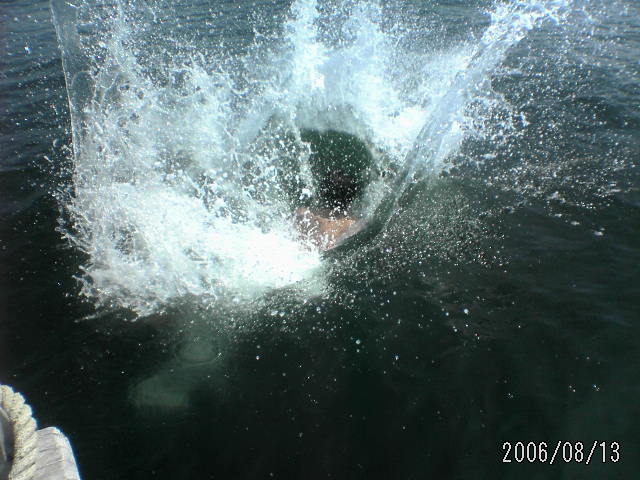 ���̉摜�̒��쌠��
Hiroshima Inline Hockey League(HIHL)�ɂ���܂��B�摜�f�[�^�̖��f�]�p�͌ł����f��\���グ�܂��B