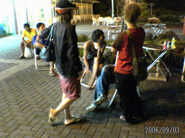 ���̉摜�̒��쌠��
Hiroshima Inline Hockey League(HIHL)�ɂ���܂��B�摜�f�[�^�̖��f�]�p�͌ł����f��\���グ�܂��B