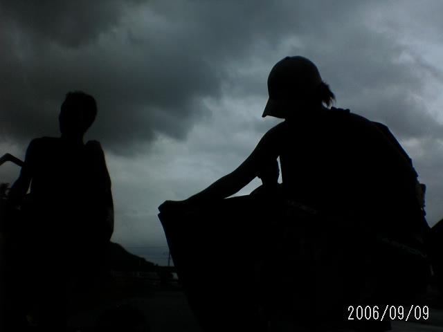 ���̉摜�̒��쌠��
Hiroshima Inline Hockey League(HIHL)�ɂ���܂��B�摜�f�[�^�̖��f�]�p�͌ł����f��\���グ�܂��B