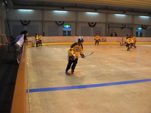 ���̉摜�̒��쌠��
Hiroshima Inline Hockey League(HIHL)�ɂ���܂��B�摜�f�[�^�̖��f�]�p�͌ł����f��\���グ�܂��B