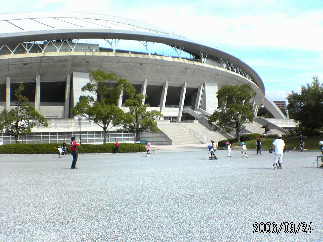 ���̉摜�̒��쌠��
Hiroshima Inline Hockey League(HIHL)�ɂ���܂��B�摜�f�[�^�̖��f�]�p�͌ł����f��\���グ�܂��B