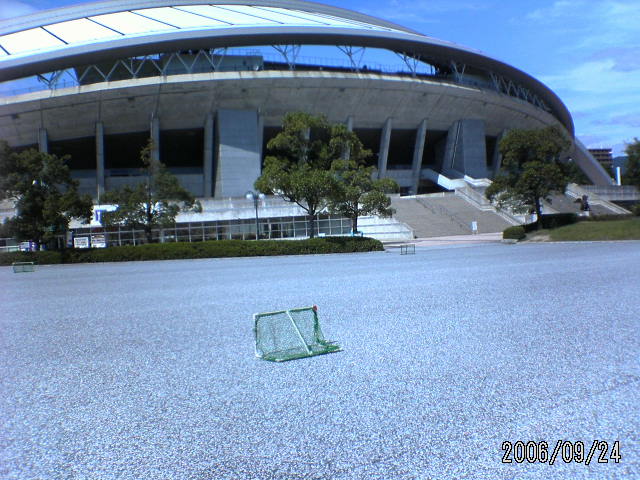 ���̉摜�̒��쌠��
Hiroshima Inline Hockey League(HIHL)�ɂ���܂��B�摜�f�[�^�̖��f�]�p�͌ł����f��\���グ�܂��B