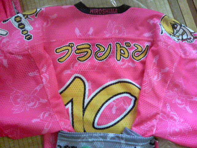 ���̉摜�̒��쌠��
Hiroshima Inline Hockey League(HIHL)�ɂ���܂��B�摜�f�[�^�̖��f�]�p�͌ł����f��\���グ�܂��B