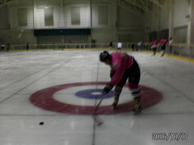 ���̉摜�̒��쌠��
Hiroshima Inline Hockey League(HIHL)�ɂ���܂��B�摜�f�[�^�̖��f�]�p�͌ł����f��\���グ�܂��B