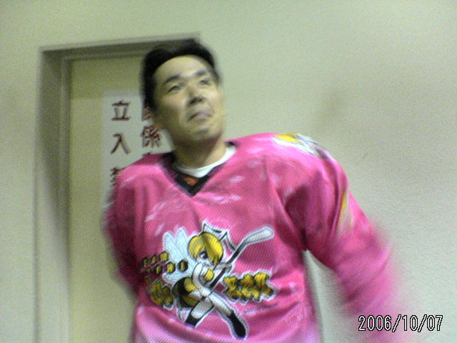 ���̉摜�̒��쌠��
Hiroshima Inline Hockey League(HIHL)�ɂ���܂��B�摜�f�[�^�̖��f�]�p�͌ł����f��\���グ�܂��B