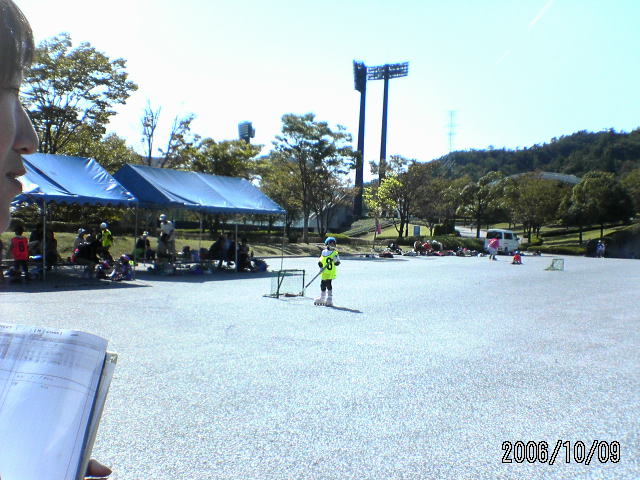 ���̉摜�̒��쌠��
Hiroshima Inline Hockey League(HIHL)�ɂ���܂��B�摜�f�[�^�̖��f�]�p�͌ł����f��\���グ�܂��B