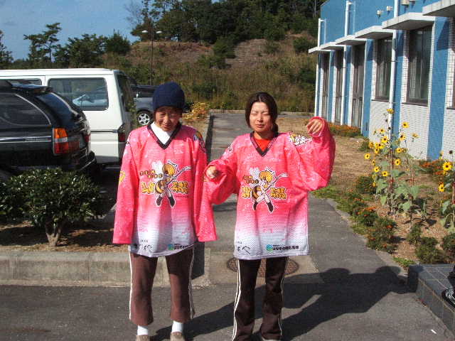 ���̉摜�̒��쌠��
Hiroshima Inline Hockey League(HIHL)�ɂ���܂��B�摜�f�[�^�̖��f�]�p�͌ł����f��\���グ�܂��B