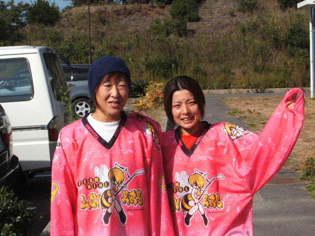 ���̉摜�̒��쌠��
Hiroshima Inline Hockey League(HIHL)�ɂ���܂��B�摜�f�[�^�̖��f�]�p�͌ł����f��\���グ�܂��B