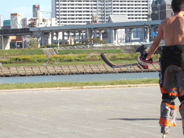 ���̉摜�̒��쌠��
Hiroshima Inline Hockey League(HIHL)�ɂ���܂��B�摜�f�[�^�̖��f�]�p�͌ł����f��\���グ�܂��B