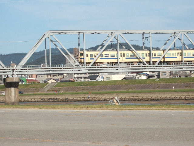 ���̉摜�̒��쌠��
Hiroshima Inline Hockey League(HIHL)�ɂ���܂��B�摜�f�[�^�̖��f�]�p�͌ł����f��\���グ�܂��B