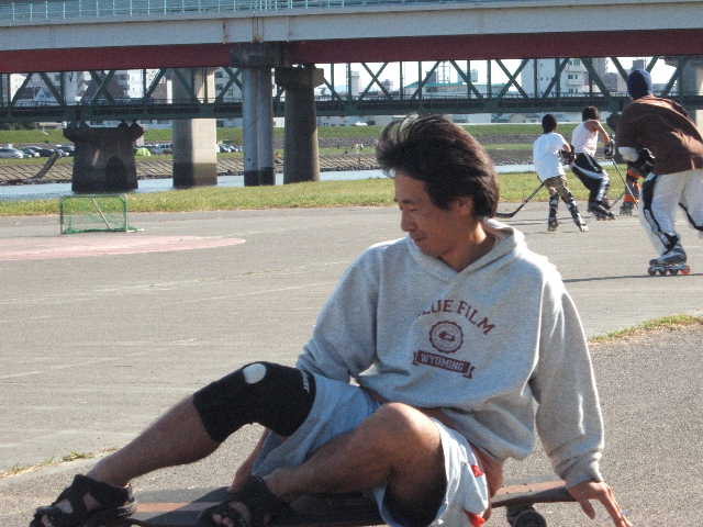 ���̉摜�̒��쌠��
Hiroshima Inline Hockey League(HIHL)�ɂ���܂��B�摜�f�[�^�̖��f�]�p�͌ł����f��\���グ�܂��B