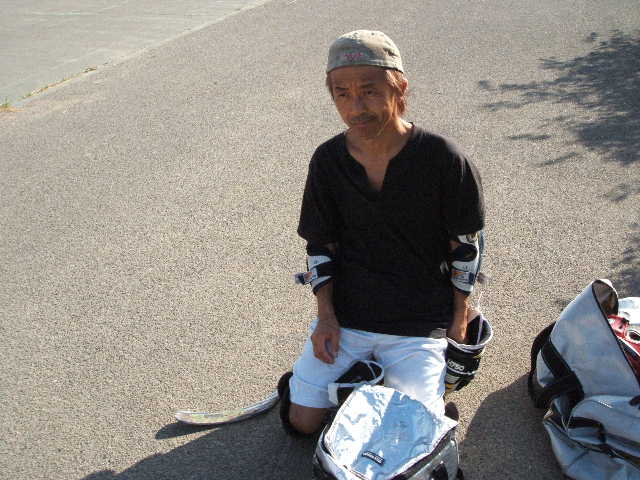 ���̉摜�̒��쌠��
Hiroshima Inline Hockey League(HIHL)�ɂ���܂��B�摜�f�[�^�̖��f�]�p�͌ł����f��\���グ�܂��B