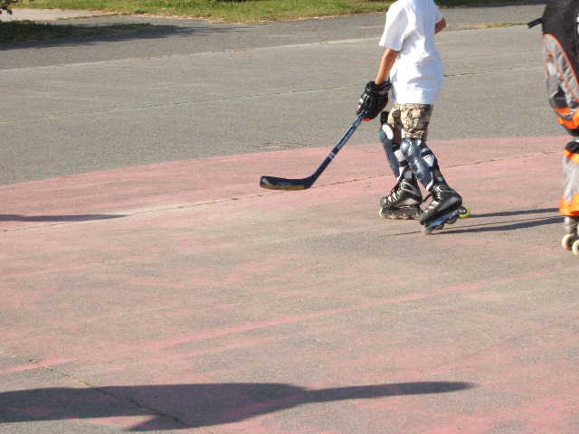 ���̉摜�̒��쌠��
Hiroshima Inline Hockey League(HIHL)�ɂ���܂��B�摜�f�[�^�̖��f�]�p�͌ł����f��\���グ�܂��B