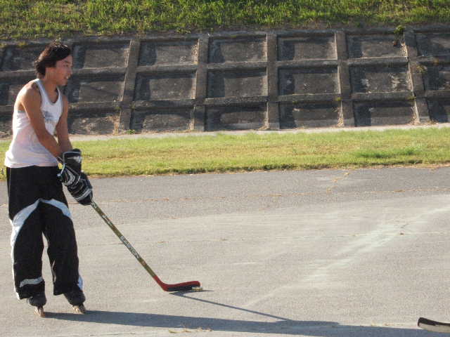 ���̉摜�̒��쌠��
Hiroshima Inline Hockey League(HIHL)�ɂ���܂��B�摜�f�[�^�̖��f�]�p�͌ł����f��\���グ�܂��B