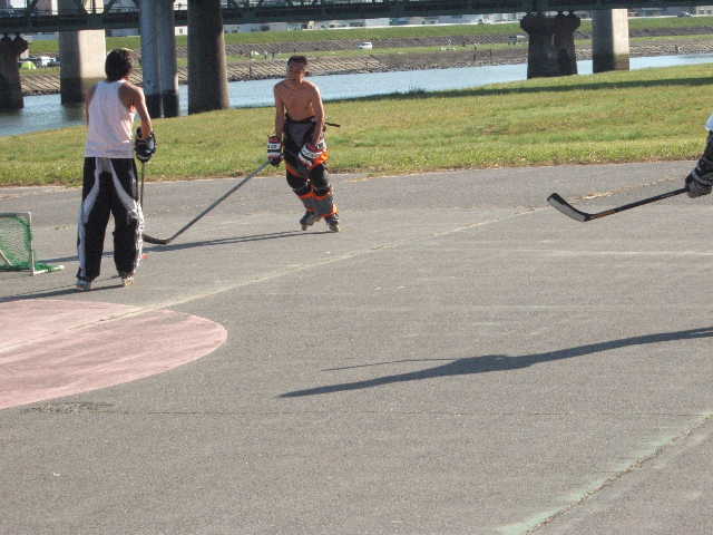 ���̉摜�̒��쌠��
Hiroshima Inline Hockey League(HIHL)�ɂ���܂��B�摜�f�[�^�̖��f�]�p�͌ł����f��\���グ�܂��B