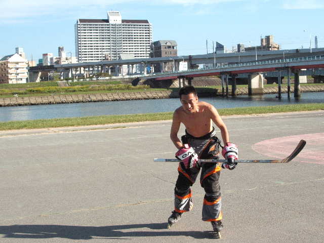 ���̉摜�̒��쌠��
Hiroshima Inline Hockey League(HIHL)�ɂ���܂��B�摜�f�[�^�̖��f�]�p�͌ł����f��\���グ�܂��B