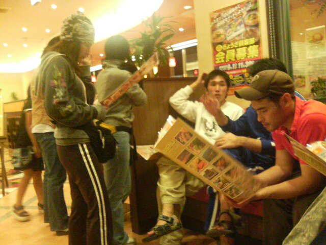 ���̉摜�̒��쌠��
Hiroshima Inline Hockey League(HIHL)�ɂ���܂��B�摜�f�[�^�̖��f�]�p�͌ł����f��\���グ�܂��B