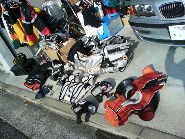 ̉摜̒쌠
Hiroshima Inline Hockey League(HIHL)ɂ܂B摜f[^̖f]p͌łf\グ܂B