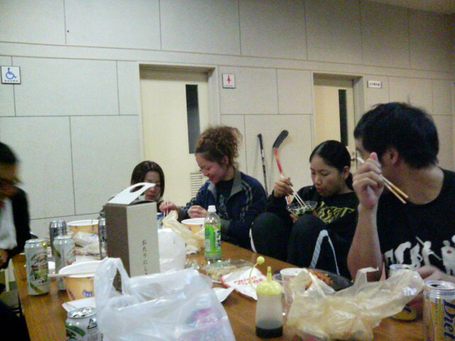 ̉摜̒쌠
Hiroshima Inline Hockey League(HIHL)ɂ܂B摜f[^̖f]p͌łf\グ܂B