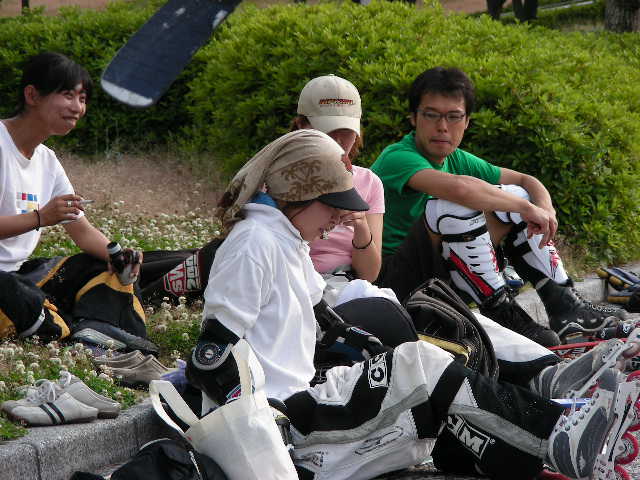 ���̉摜�̒��쌠��
Hiroshima Inline Hockey League(HIHL)�ɂ���܂��B�摜�f�[�^�̖��f�]�p�͌ł����f��\���グ�܂��B