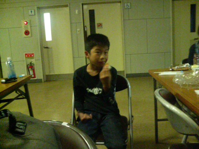 ���̉摜�̒��쌠��
Hiroshima Inline Hockey League(HIHL)�ɂ���܂��B�摜�f�[�^�̖��f�]�p�͌ł����f��\���グ�܂��B