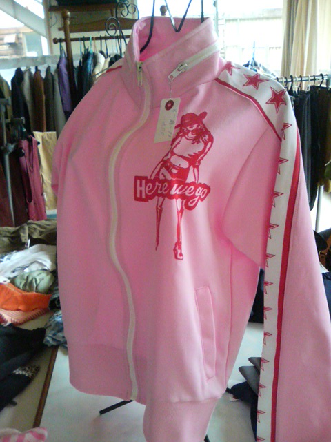 ���̉摜�̒��쌠��
Hiroshima Inline Hockey League(HIHL)�ɂ���܂��B�摜�f�[�^�̖��f�]�p�͌ł����f��\���グ�܂��B