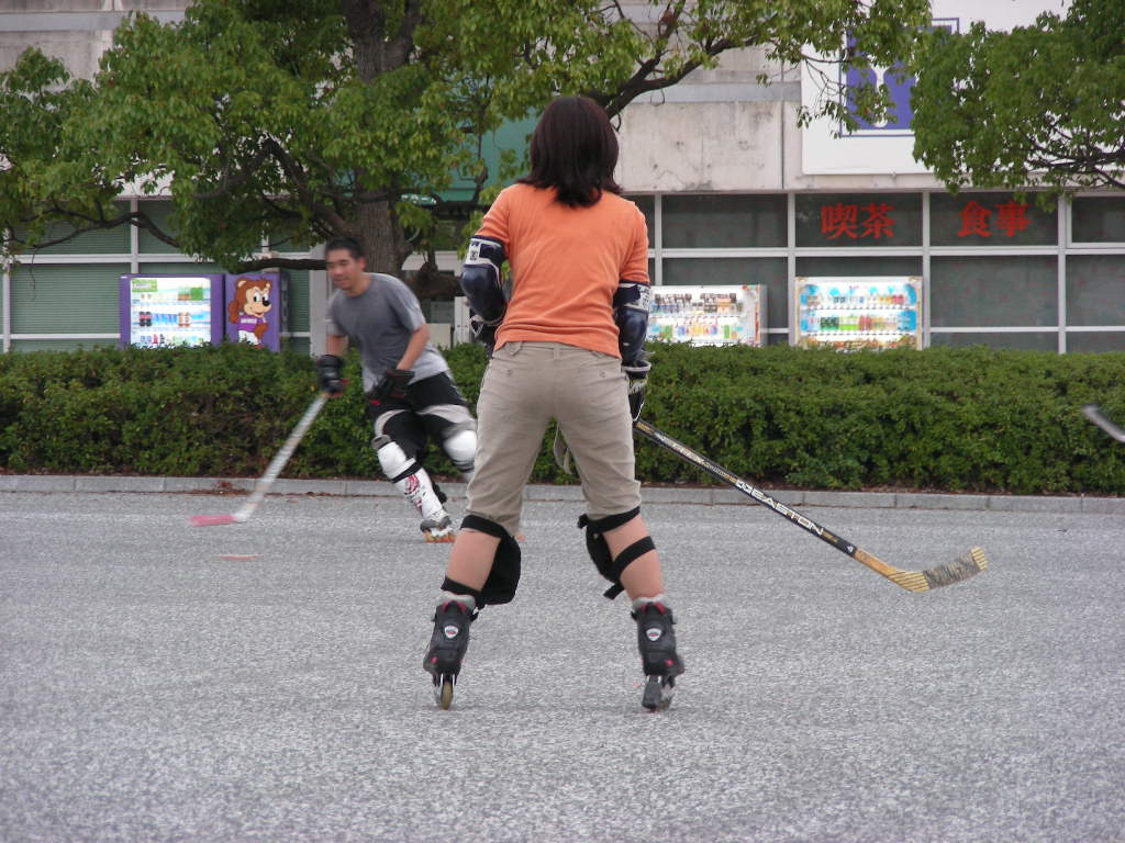 ���̉摜�̒��쌠��
Hiroshima Inline Hockey League(HIHL)�ɂ���܂��B�摜�f�[�^�̖��f�]�p�͌ł����f��\���グ�܂��B