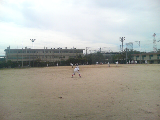 ���̉摜�̒��쌠��
Hiroshima Inline Hockey League(HIHL)�ɂ���܂��B�摜�f�[�^�̖��f�]�p�͌ł����f��\���グ�܂��B