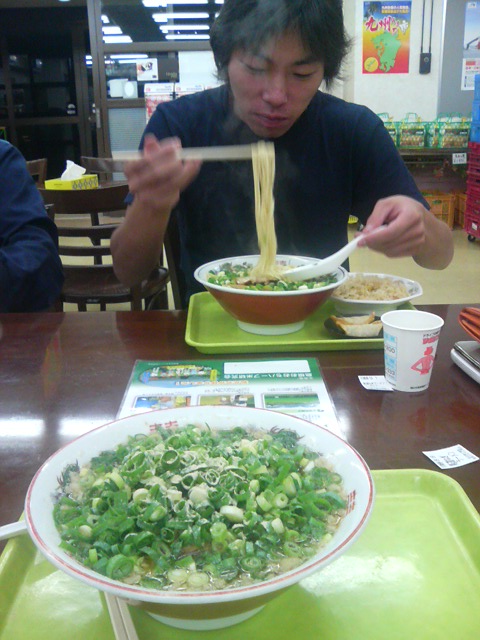 ���̉摜�̒��쌠��
Hiroshima Inline Hockey League(HIHL)�ɂ���܂��B�摜�f�[�^�̖��f�]�p�͌ł����f��\���グ�܂��B