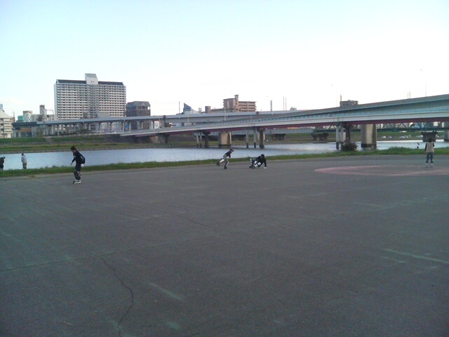 ���̉摜�̒��쌠��
Hiroshima Inline Hockey League(HIHL)�ɂ���܂��B�摜�f�[�^�̖��f�]�p�͌ł����f��\���グ�܂��B