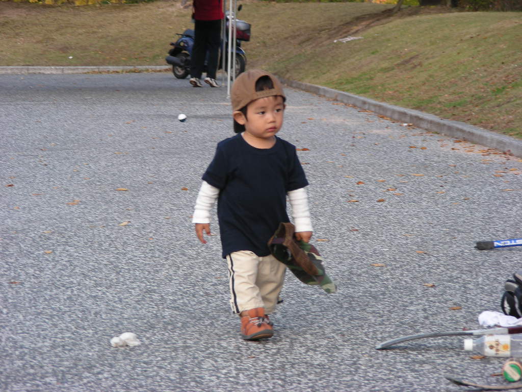 ���̉摜�̒��쌠��
Hiroshima Inline Hockey League(HIHL)�ɂ���܂��B�摜�f�[�^�̖��f�]�p�͌ł����f��\���グ�܂��B