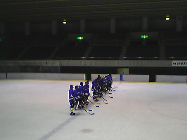 ���̉摜�̒��쌠��
Hiroshima Inline Hockey League(HIHL)�ɂ���܂��B�摜�f�[�^�̖��f�]�p�͌ł����f��\���グ�܂��B